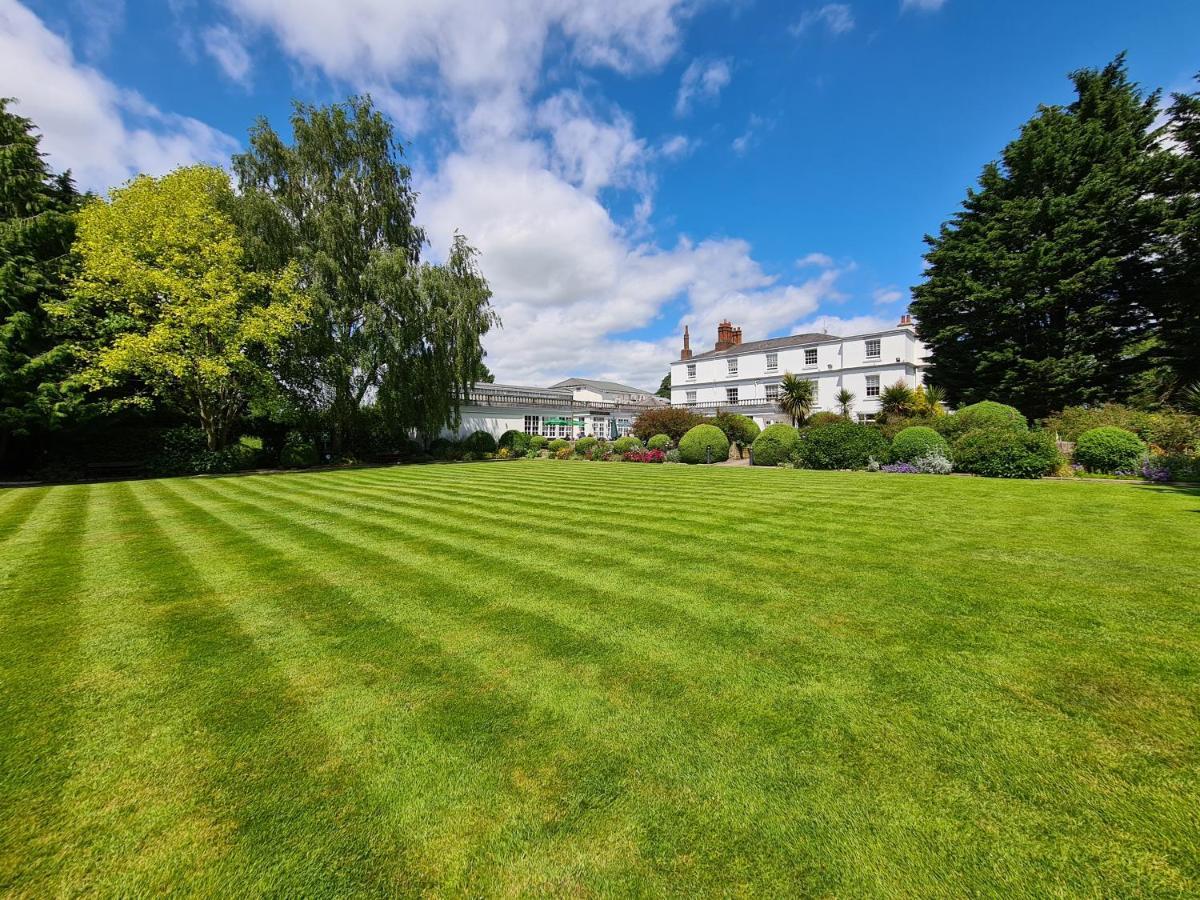 Rowton Hall Hotel And Spa Chester Exterior photo